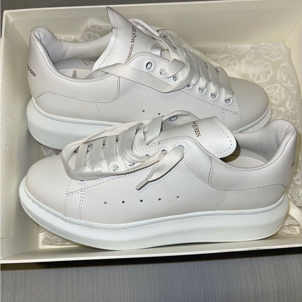 Alexander McQueens